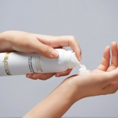Массажная пена Fizzy Massage Foam - 150 мл. - YESforLOV - купить с доставкой в Сочи