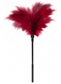 Пластиковая метелочка с красными пёрышками Small Feather Tickler - 32 см. - Blush Novelties - купить с доставкой в Сочи