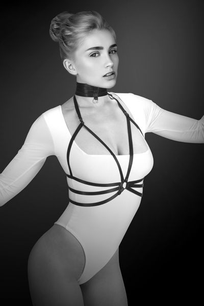 Черная упряжь на грудь Julia - Bijoux Pour Toi - купить с доставкой в Сочи