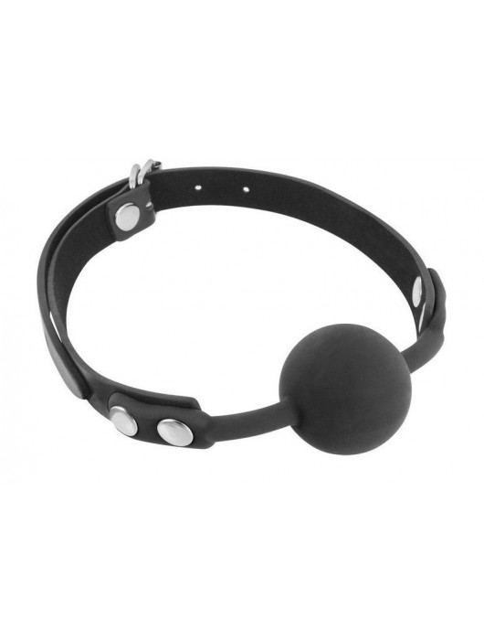 Черный силиконовый кляп-шарик на ремешках - Fetish Tentation - купить с доставкой в Сочи