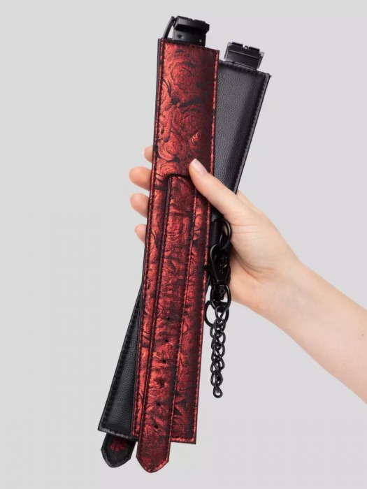 Красно-черные оковы Reversible Faux Leather Ankle Cuffs - Fifty Shades of Grey - купить с доставкой в Сочи