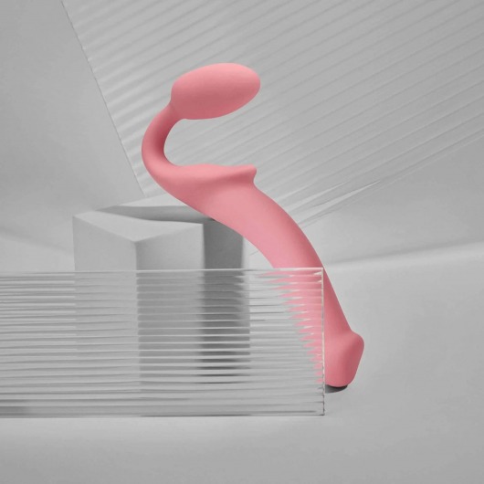 Розовый безремневой страпон Strap-on-me Semi-Realistic Bendable Strap-On size XL - Strap-on-me - купить с доставкой в Сочи